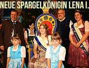 Lena I. - die 43. Schrobenhausener Spargelkönigin 2017/2018 Krönung auf dem Schrobenhausener Volksfest am 11.07.2017 (©Foto. Martin Schmitz)